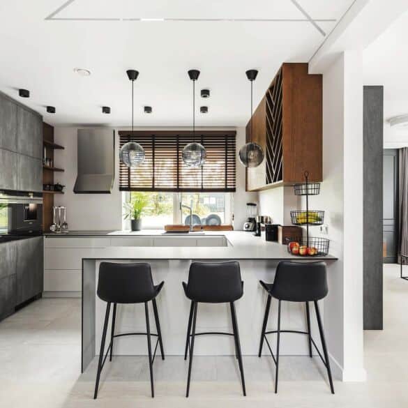 190 m² namo interjeras: santūrios prabangos kupini namai