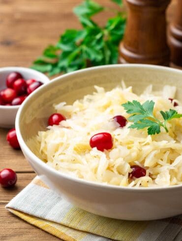 2 patys paprasčiausi raugintų kopūstų receptai