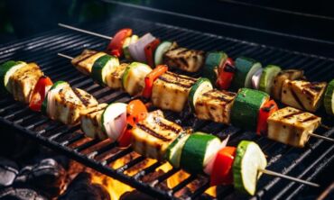 Dietistės Vaidos Kurpienės griliaus favoritai ir sveikuoliškos šašlykų alternatyvos: grilinta jautiena