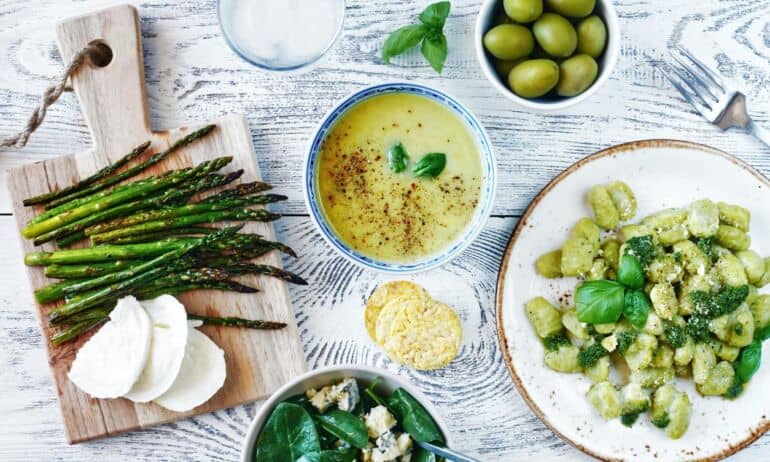 Greitų ir pigių vakarienių be mėsos herojai – itališki bulvinukai: su kuo patiekti „gnocchi“? (+ receptai)