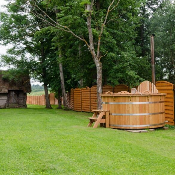 Ką reikia žinoti apie karšto vandens kubilus?