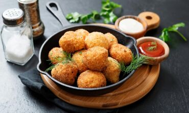 Kaip gaminami populiarieji ispaniški kumpiai ir dešros? (+ kroketų su „chorizo“ dešra receptas)