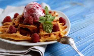 Kuo itališki „gelato“ skiriasi nuo kitų ledų? (+ vaflių su ledais receptas)