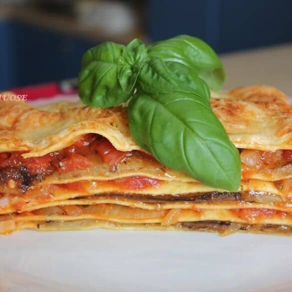 Lazanija su baklažanais ir pomidorais