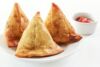 Netikėtai skanu: indiški pyragėliai su daržovėmis – samosa