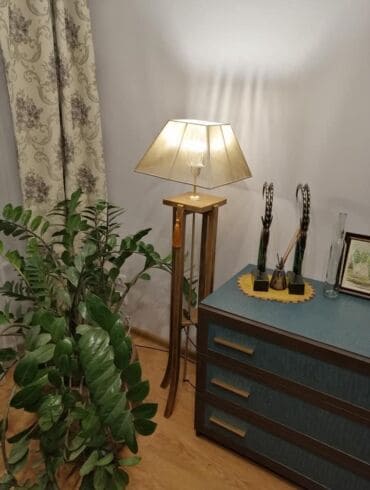 Pasidaryk pats: gėlių stovas