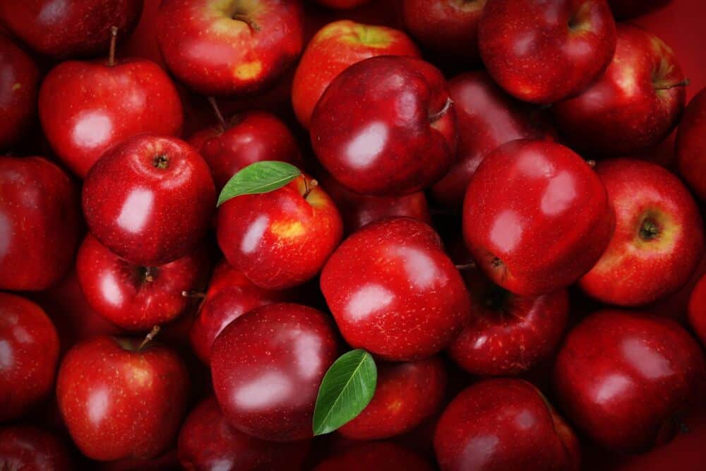 Pesticidai maiste: ar pirktas obuolys visuomet blogiau už sode užaugintą?&nbsp;