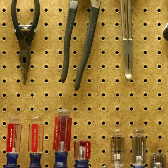 Puikus būdas tvarkai palaikyti – perforuota sienelė