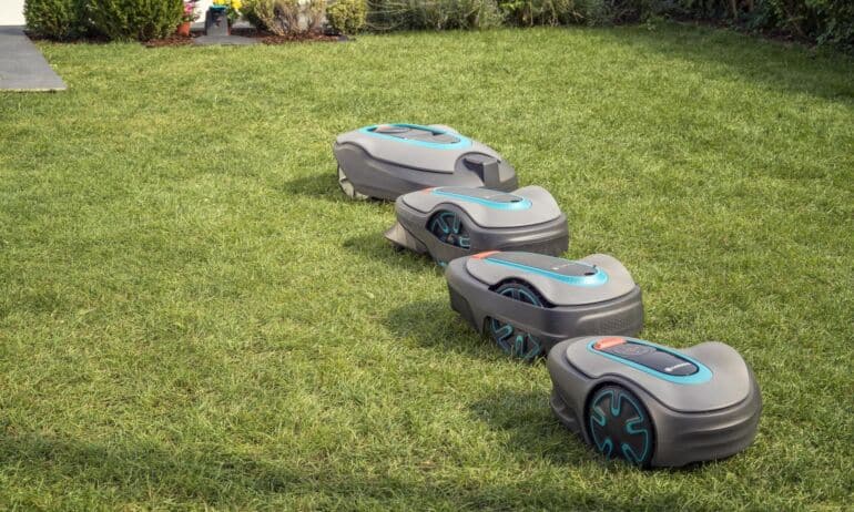 „SILENO life“ robotai vejapjovės: mėgaukitės savo laiku sode!
