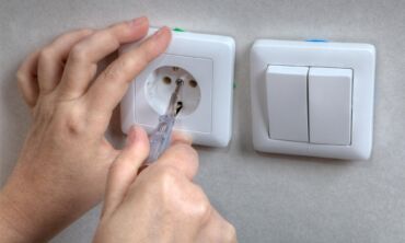 Skaitytojo patirtis: apšvietimo jungimas iš daugiau nei vienos vietos