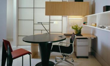 Stalas „Tulip“: vakar – futuristinis