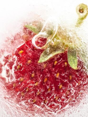Uogienė ar šaldytos uogos – kas geriau?