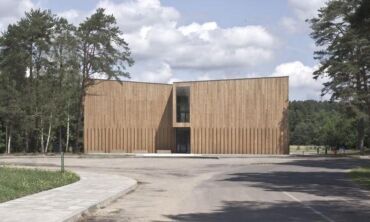 Valakampių paplūdimyje – šiuolaikiška erdvė menininkams