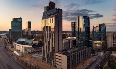 Vilnių papuoš naujas dangoraižis ir restoranas padangėse
