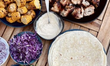 Kebabas su naminiu tzatziki padažu