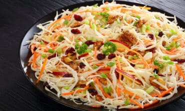 Kopūstų salotos / Shutterstock