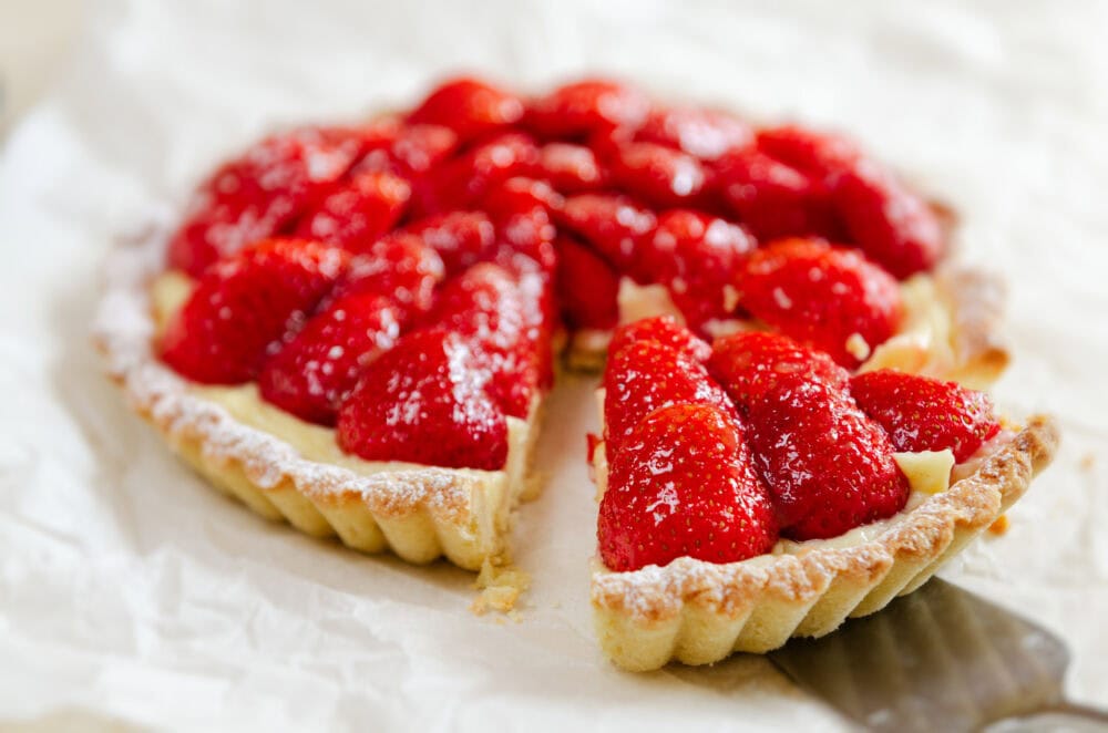 Tarta su uogomis / Shutterstock