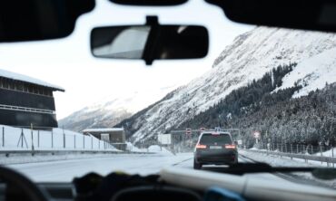 Automobilio nuoma žiemą kalnuose