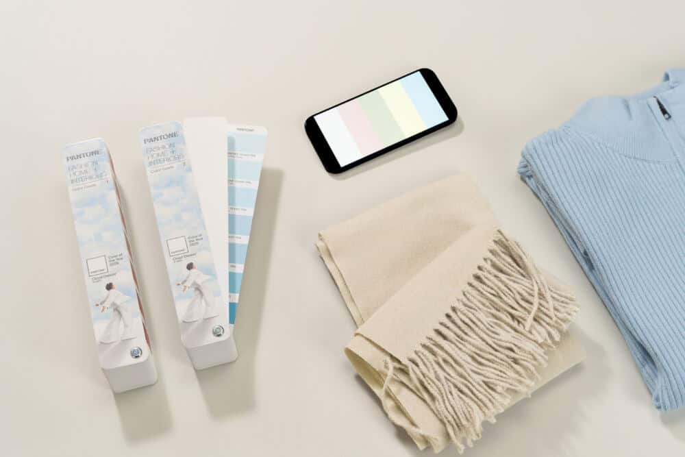 Pantone 2026 metų spalva Cloud Dancer