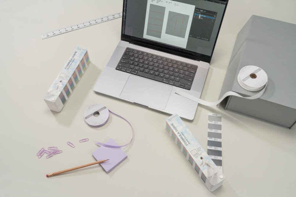 Pantone 2026 metų spalva Cloud Dancer