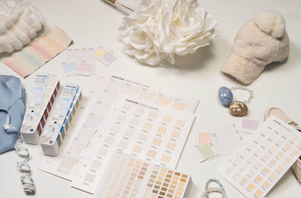 Pantone 2026 metų spalva Cloud Dancer