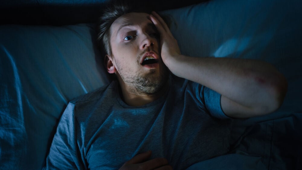 Vyrų naktinis prakaitavimas / Shutterstock
