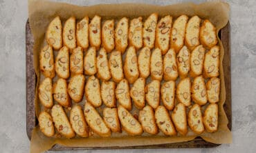 Biscotti receptas / Shutterstock
