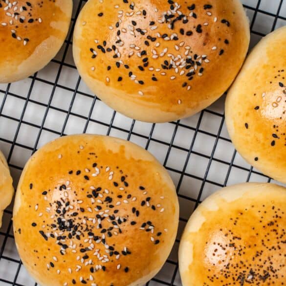 Mielinės bandelės / Shutterstock