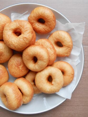 Spurgos su kefyru / Shutterstock
