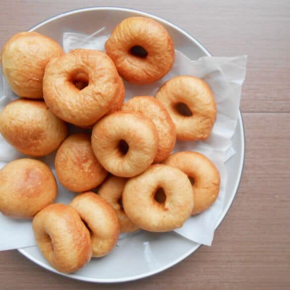 Spurgos su kefyru / Shutterstock