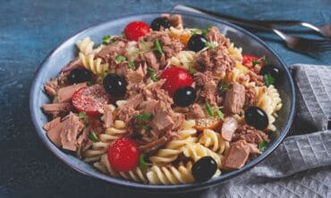 Makaronų salotos su tunu